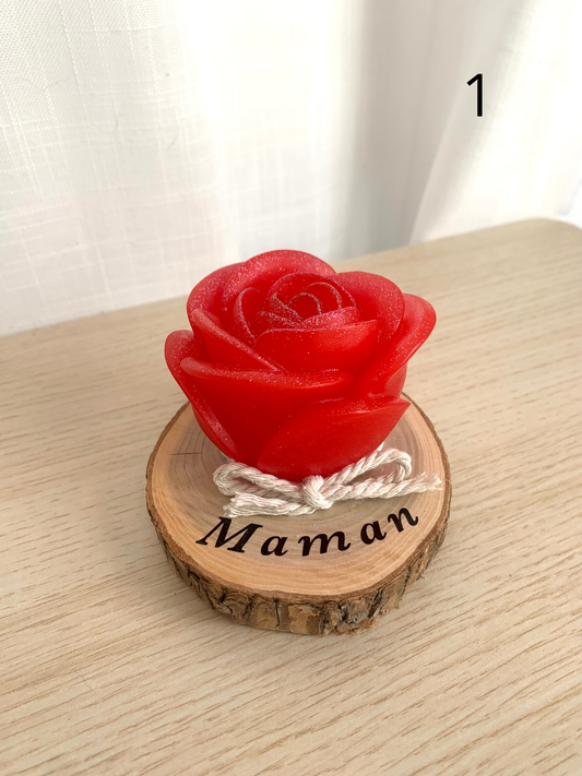 Rose sur bois