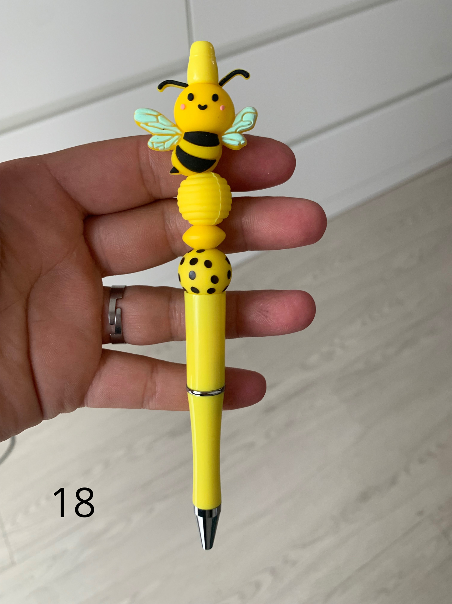 Stylo perles silicone et bois