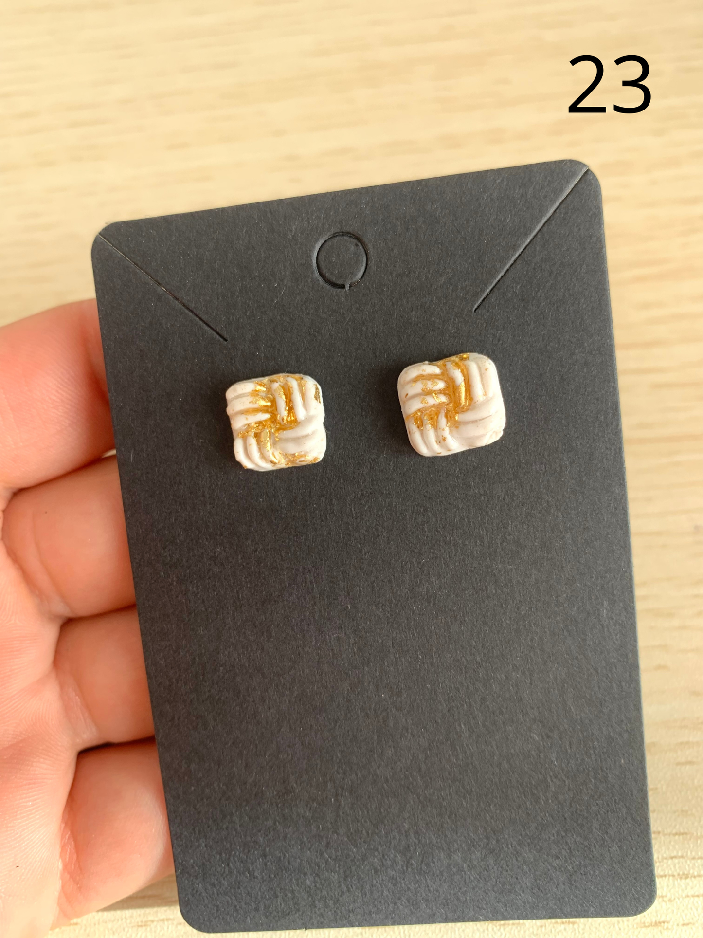 Boucles d'oreilles clou