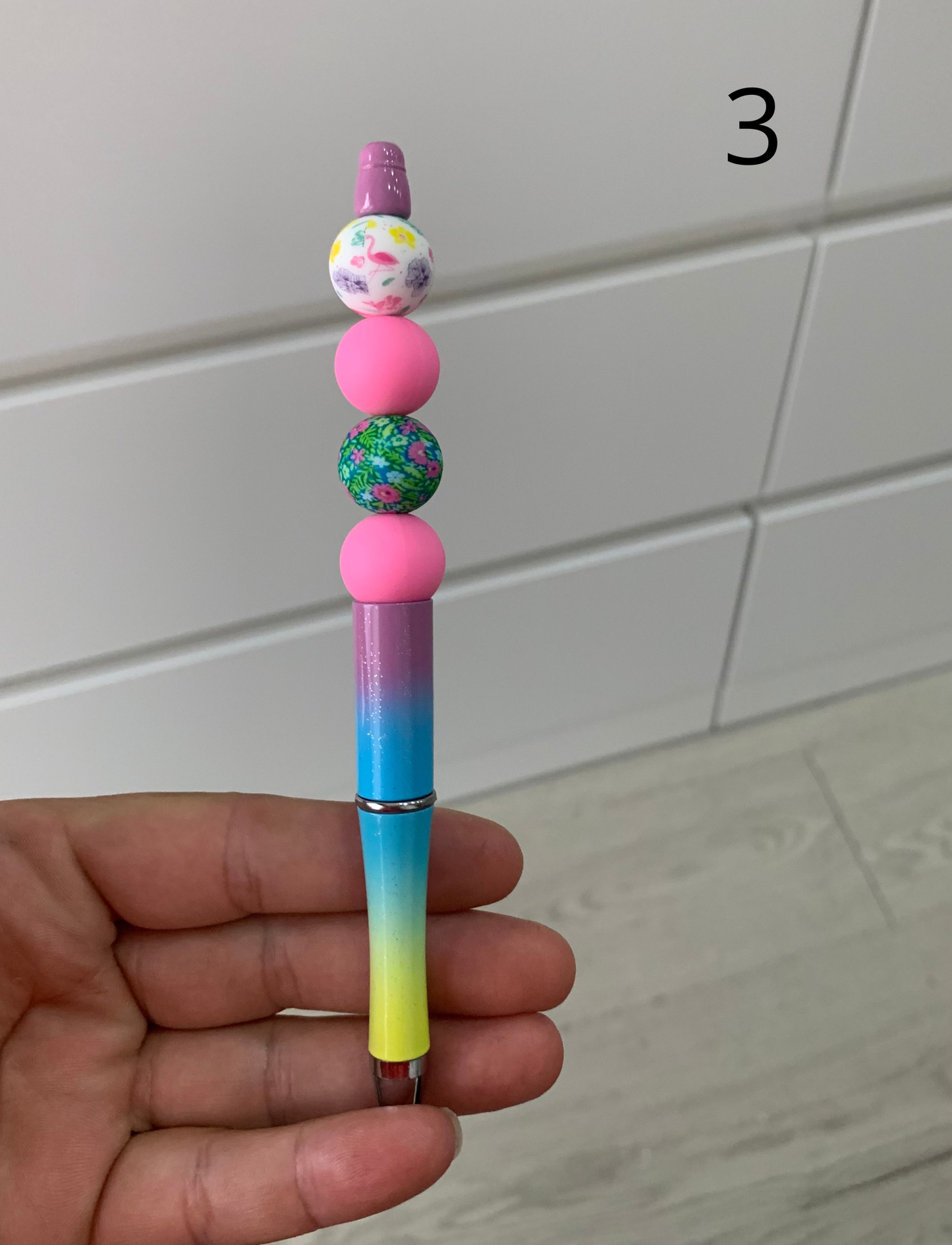 Stylo perles silicone et bois