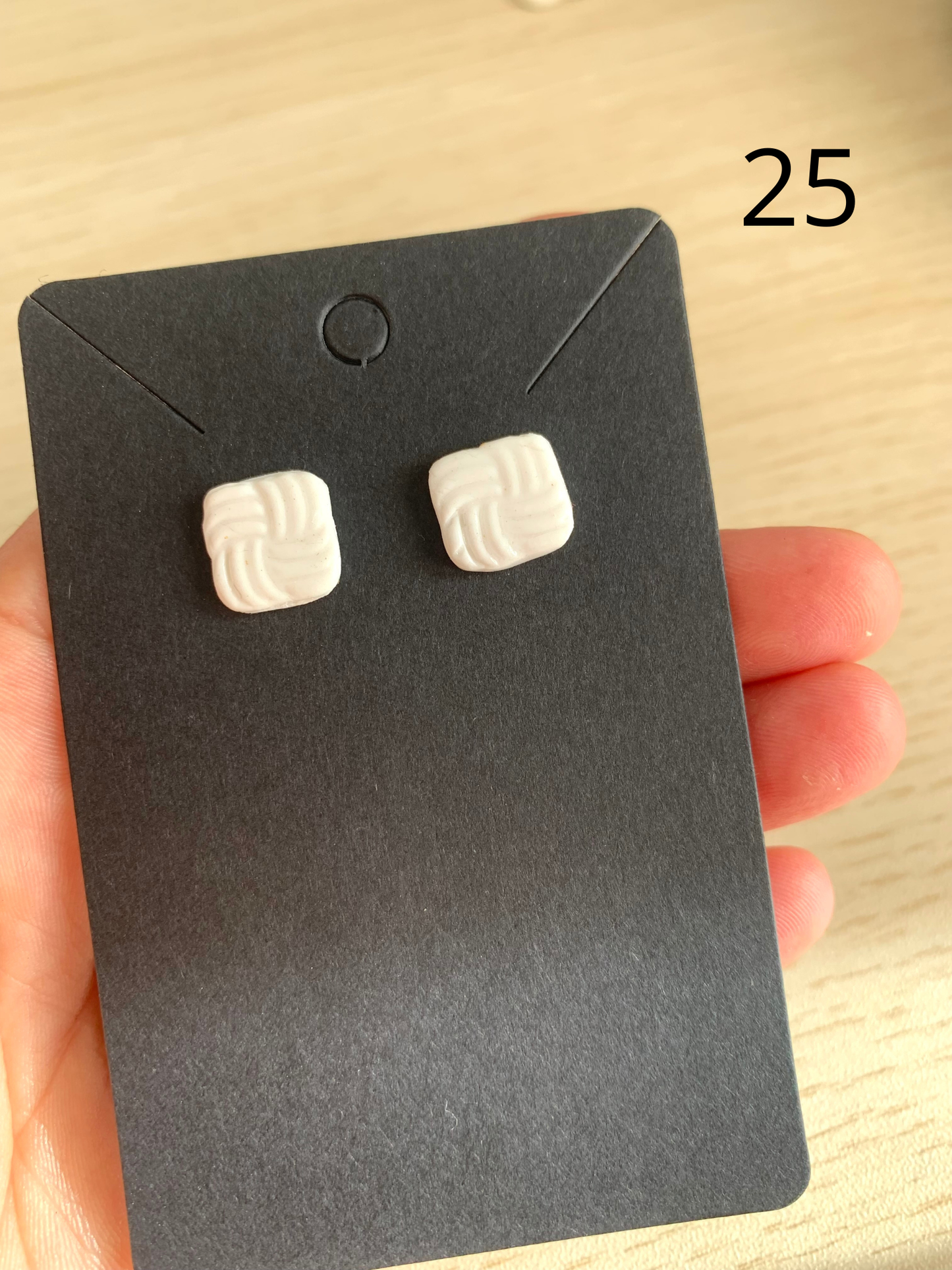 Boucles d'oreilles clou
