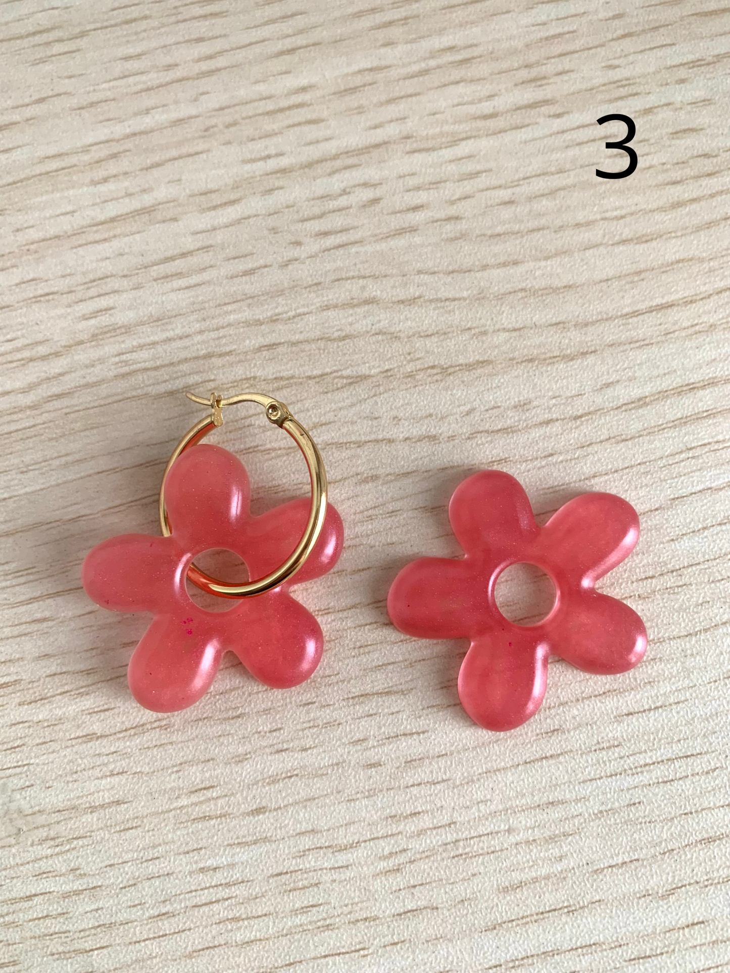 Boucles pampilles en résine interchangeables