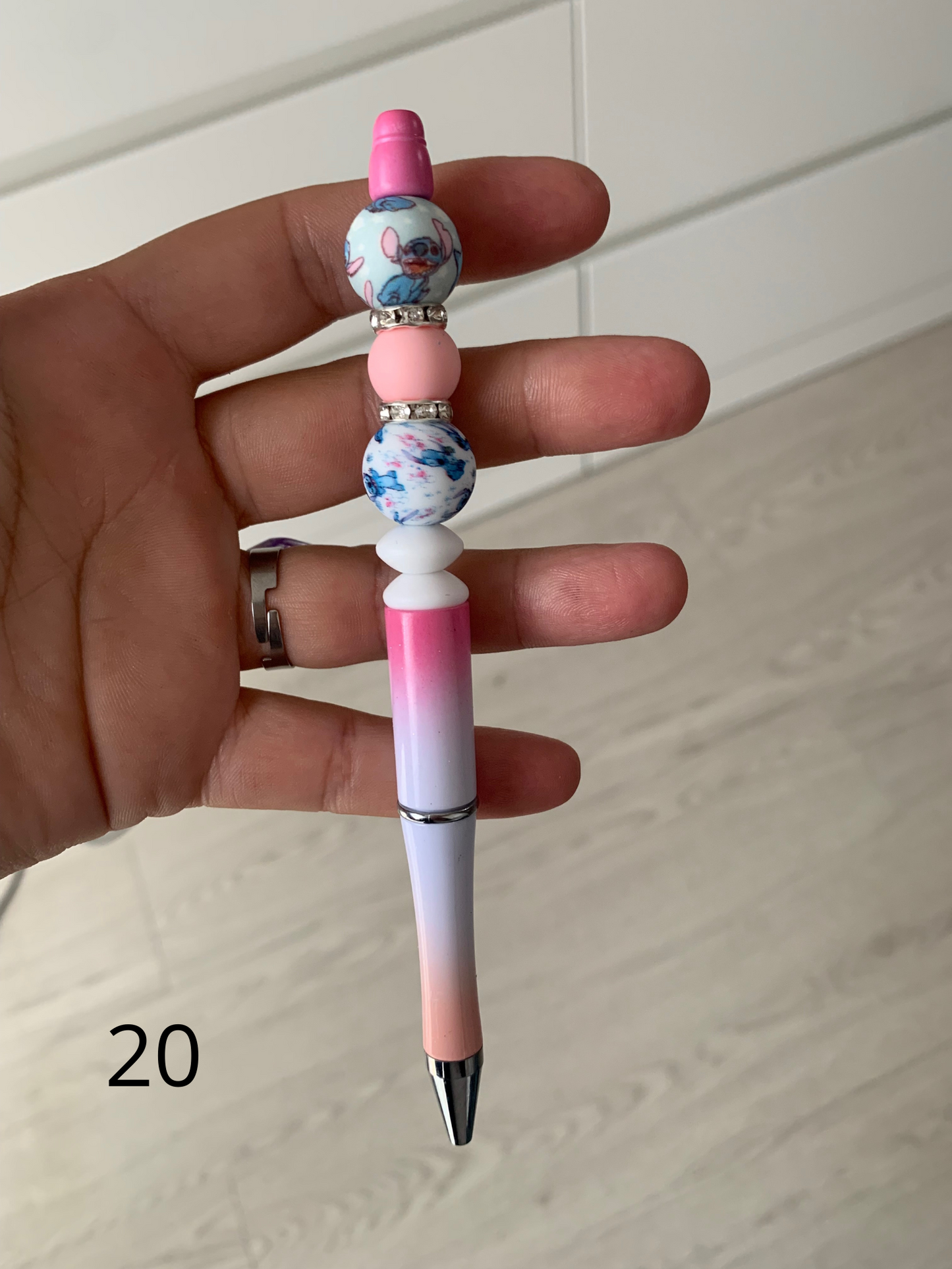 Stylo perles silicone et bois