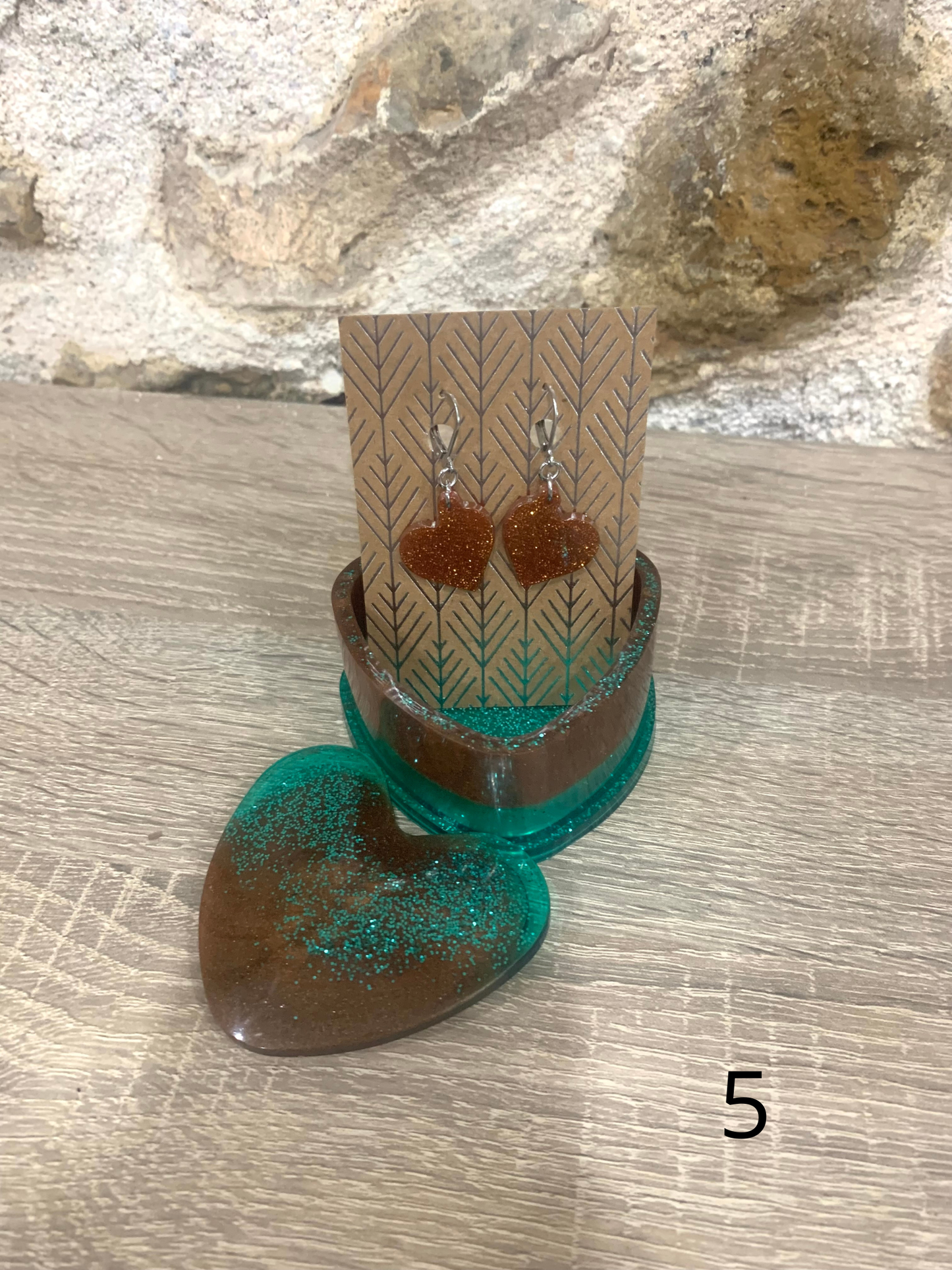 Boîte + boucles cadeaux