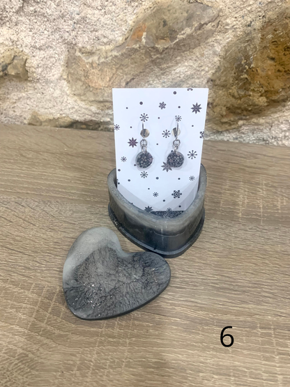Boîte + boucles cadeaux