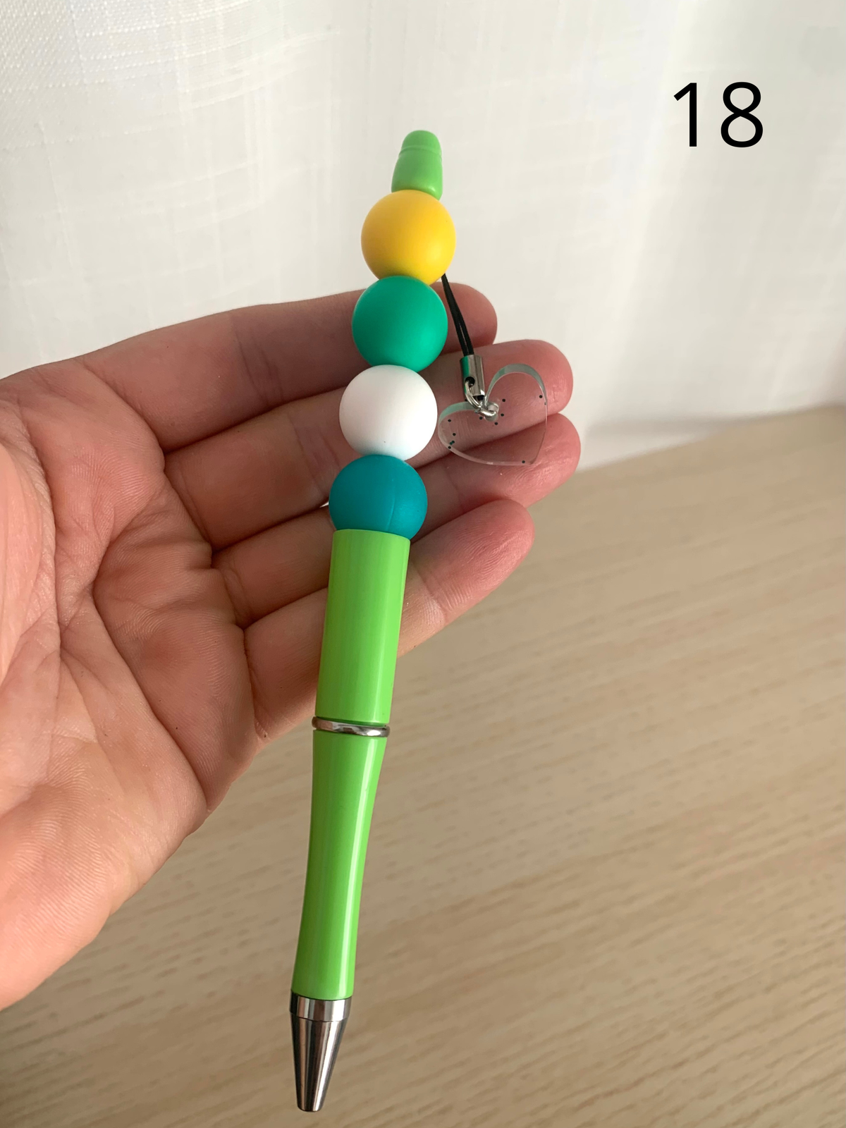 Stylo perles silicone et bois